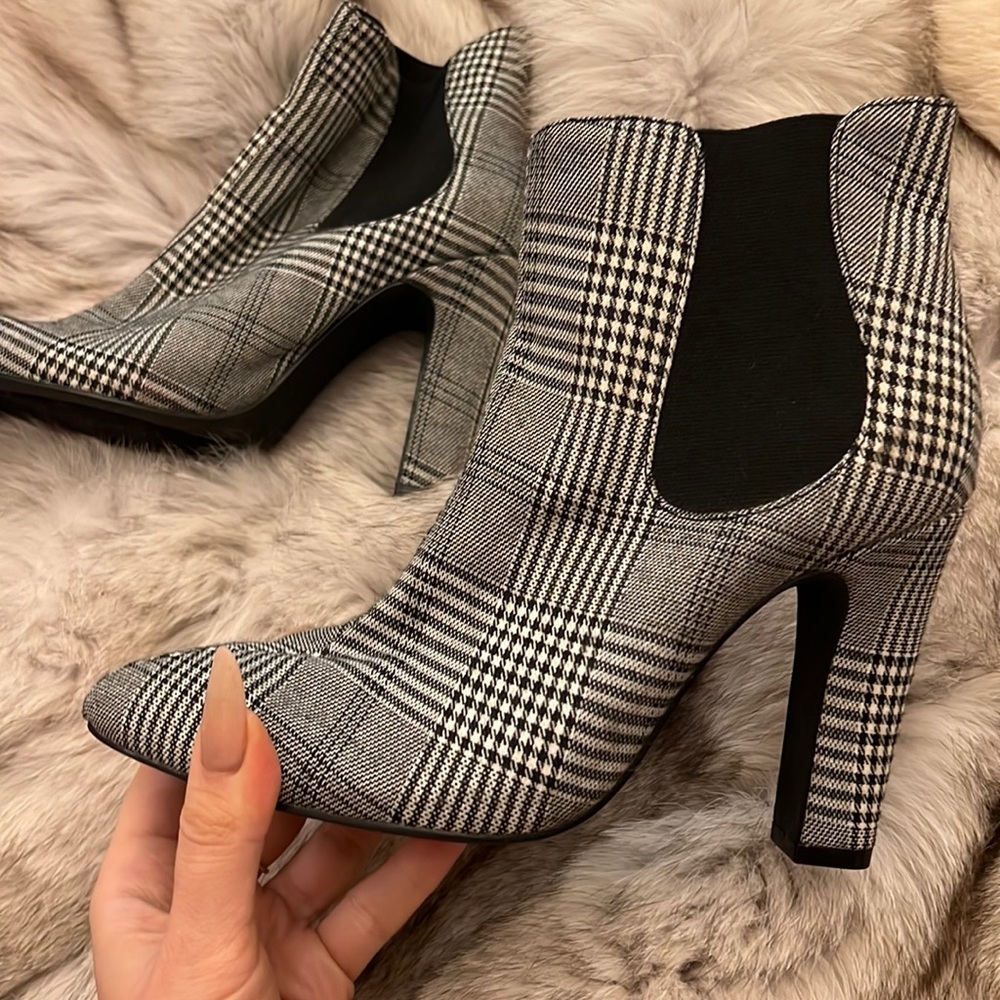 grey plaid booties, originally from Amber Scholl's closet!!